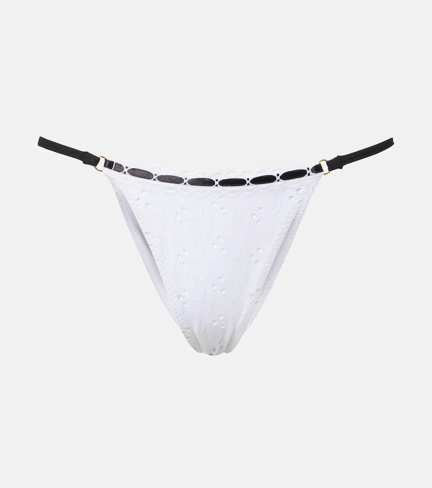Braga de braga de bikini con bordado inglés
