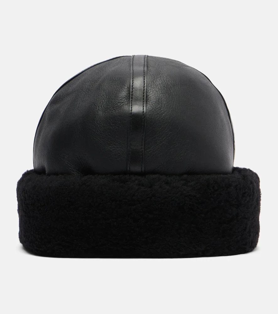 Chapeau en cuir et shearling