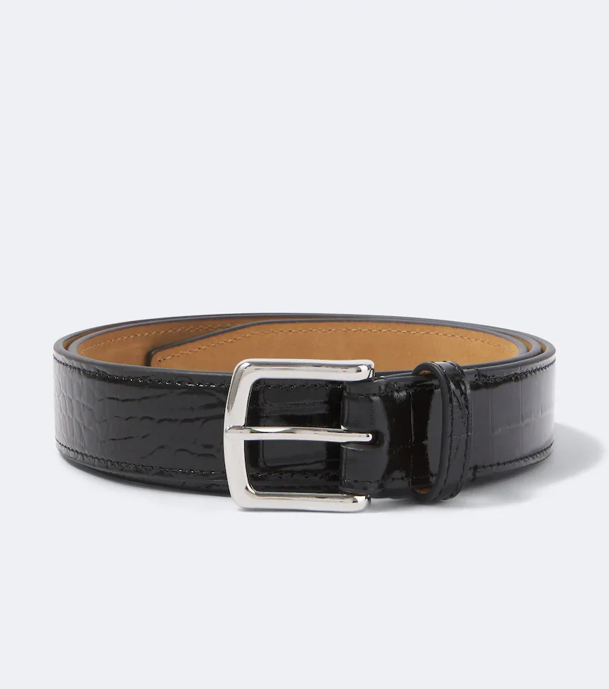 Croc-effect patent leather belt