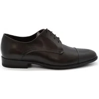 Lace-up shoes