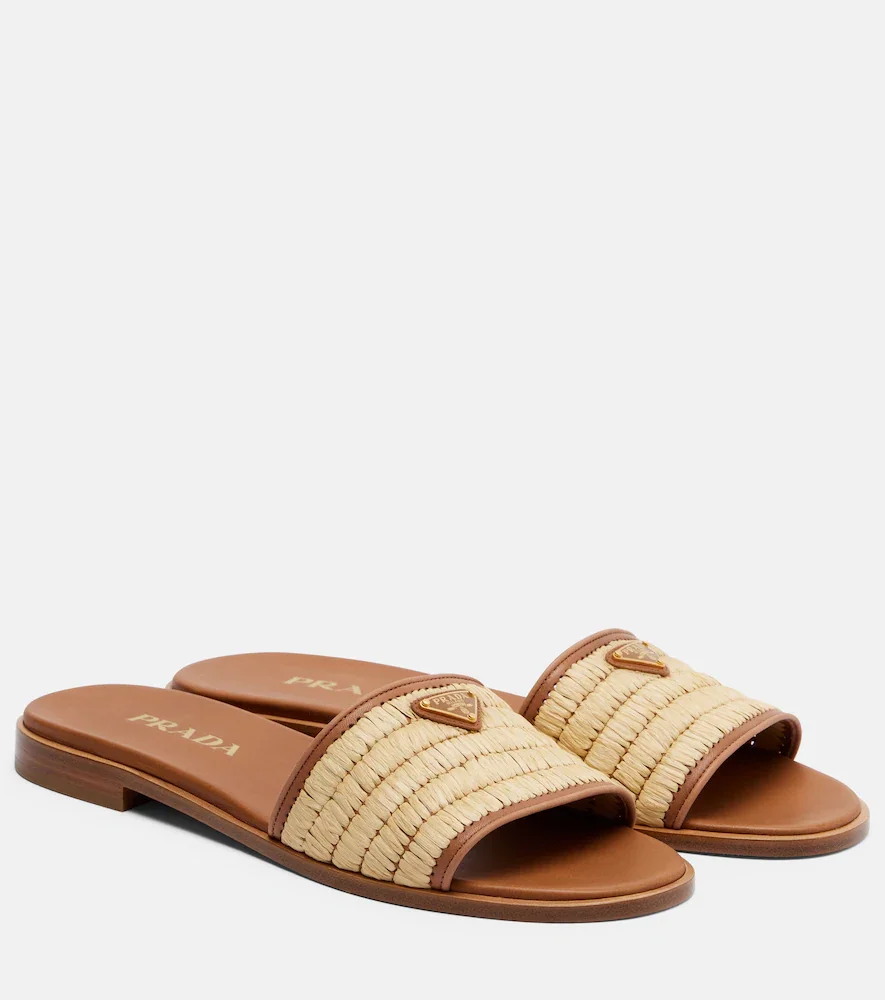 Mules en cuir et raphia