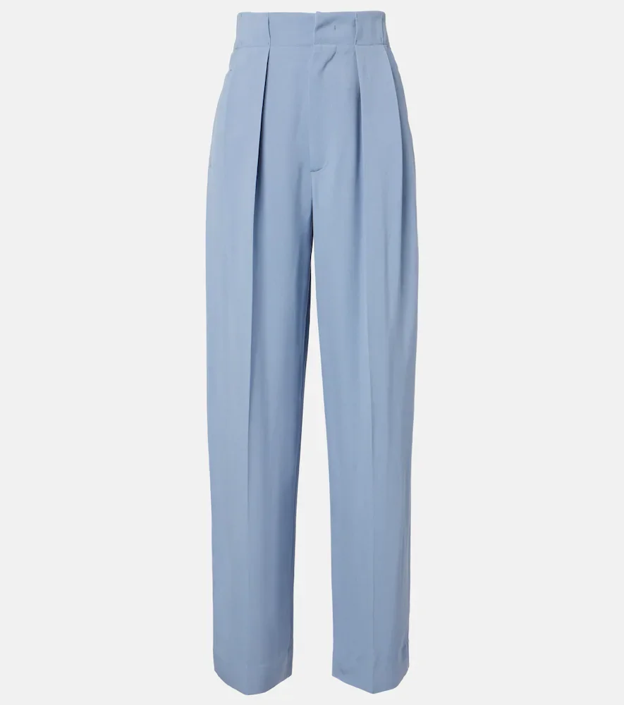 Pantalon fuselé à pinces