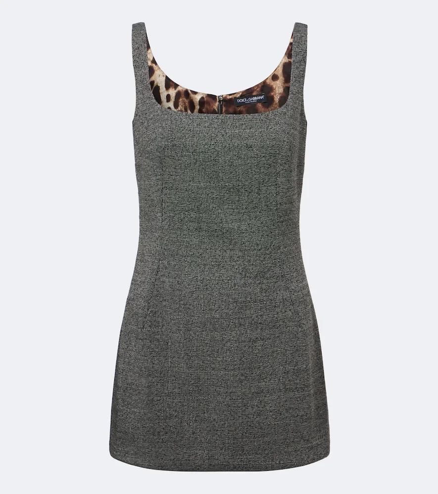 Robe en tweed de laine