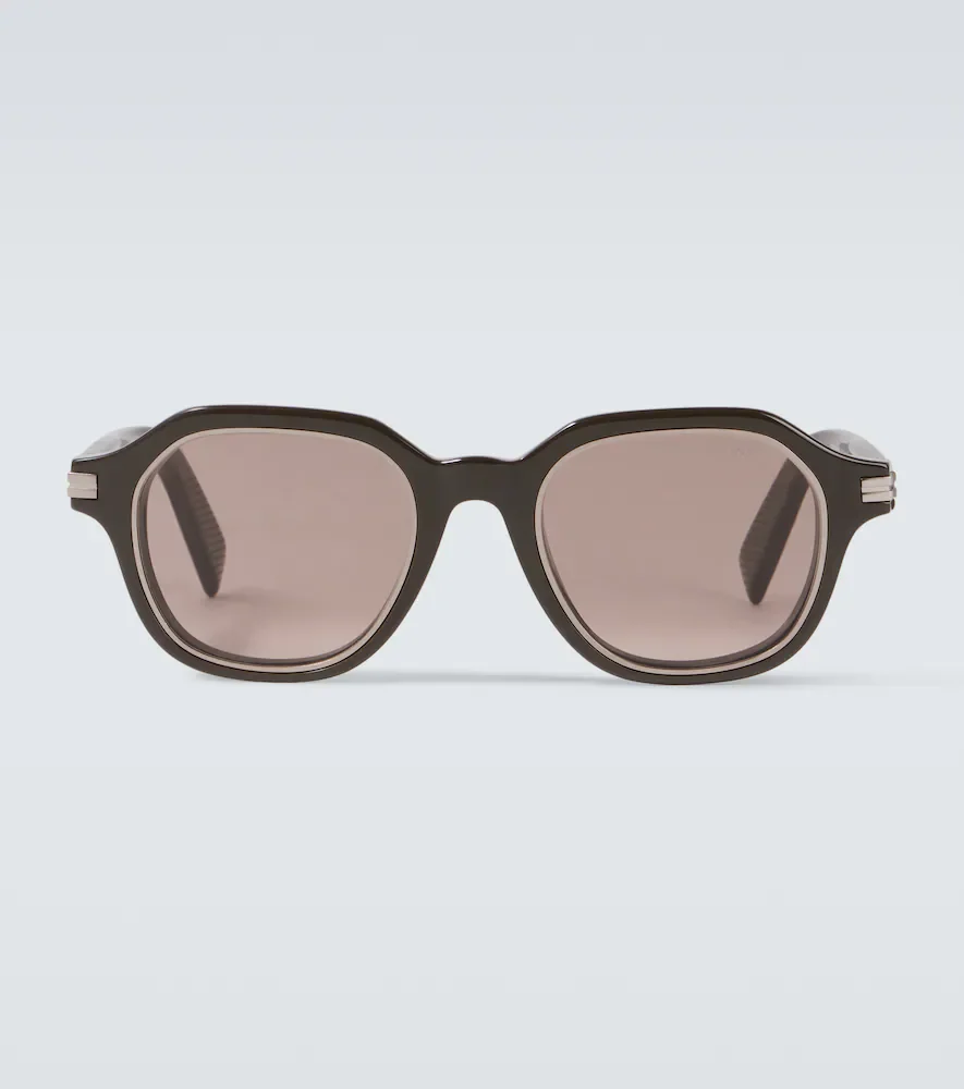 Round sunglasses