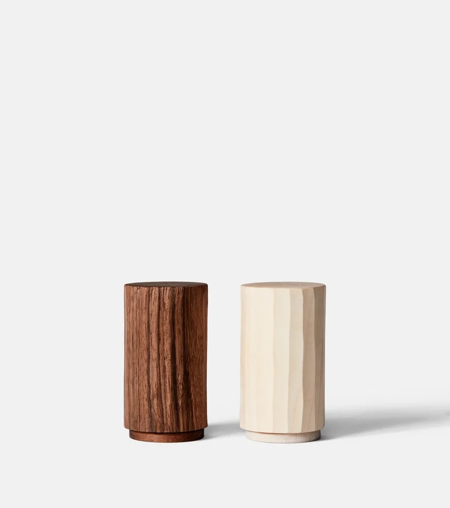 Salière et poivrière Grana par Naoto Fukasawa