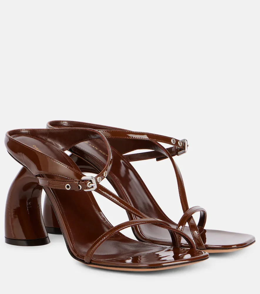 Sandalias 95 de piel