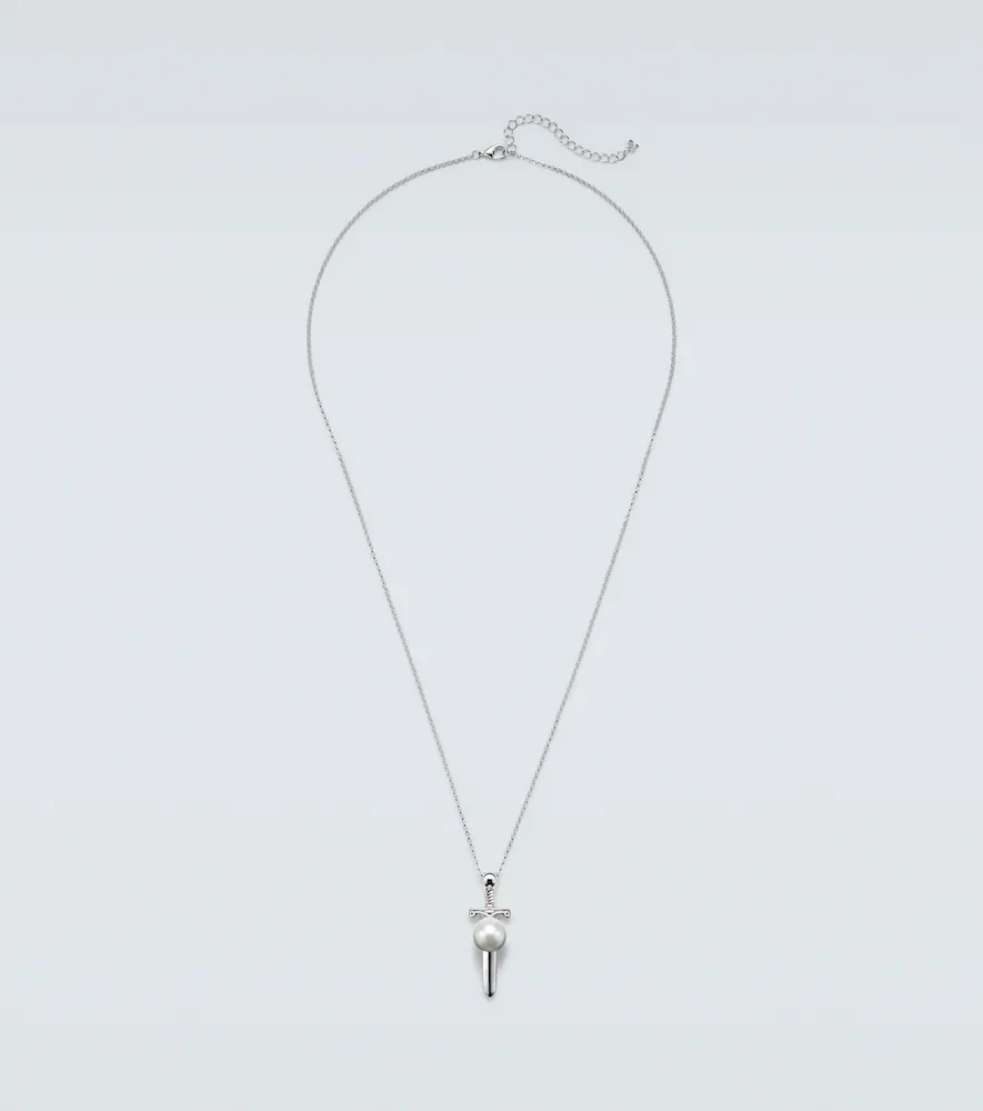 Sterling silver pendant necklace with pearl