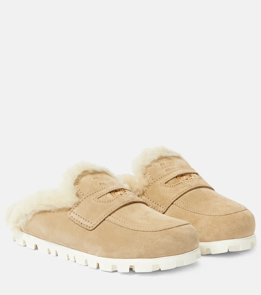 Zapatillas de ante con borrego