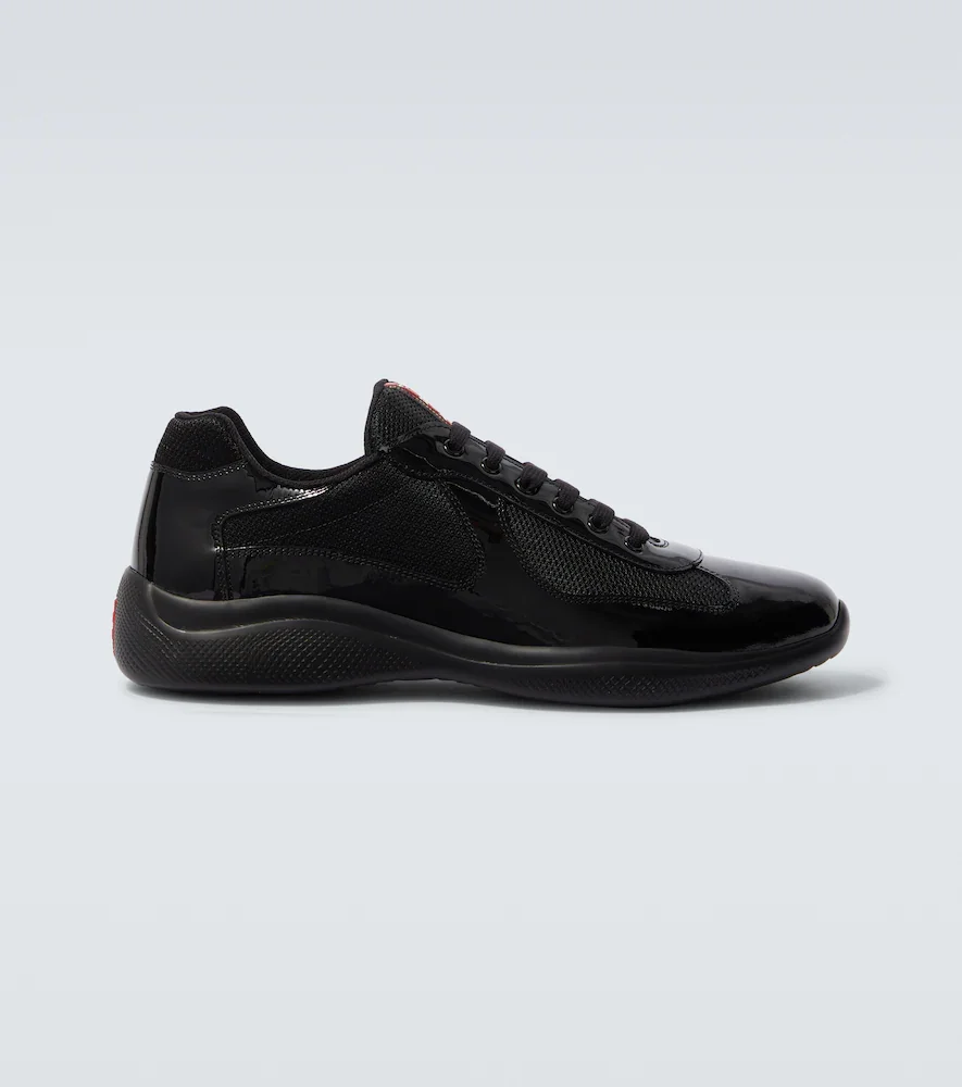 Zapatillas de charol